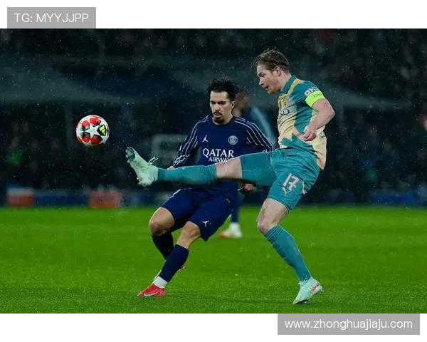 巴黎足球明星阵容全解析及历史传奇球员回顾